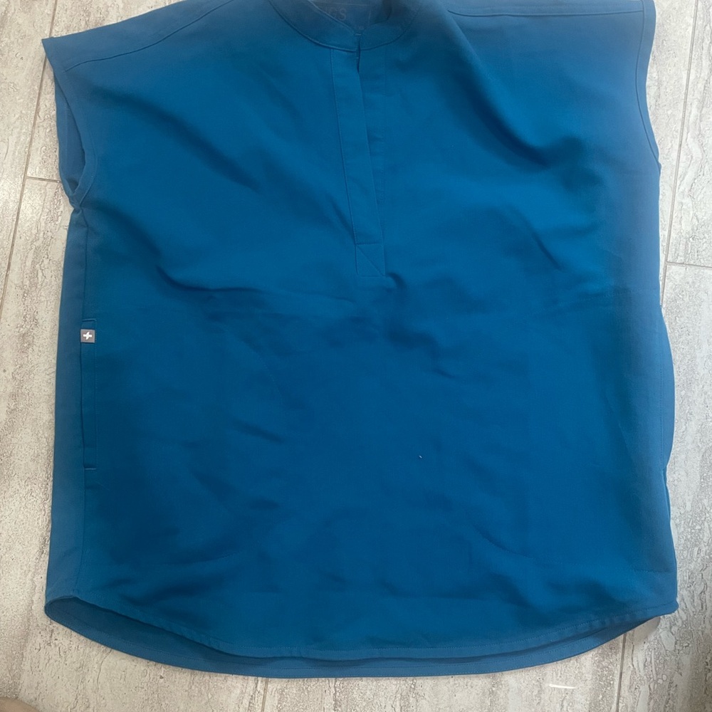 Figs  Rafaela top uniform